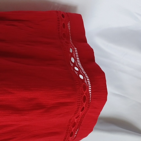 Lulus Dress Adult Size XS Red Short Sleeve Round Neck Lined, lace trim - Picture 3 of 6